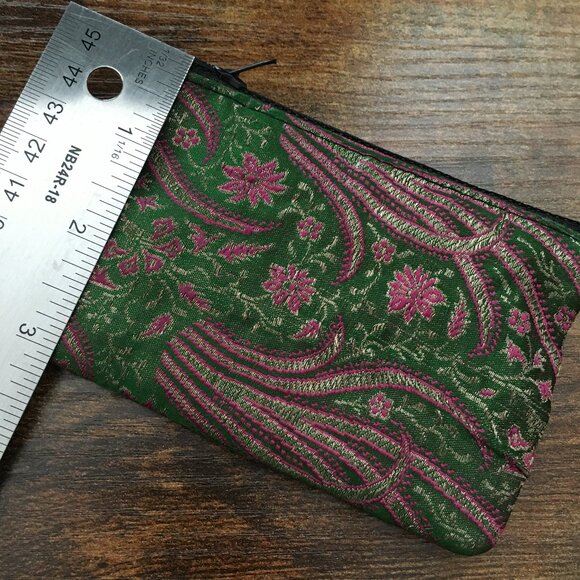 Silken Embroidered Coin Token Purse - Picture 10 of 10